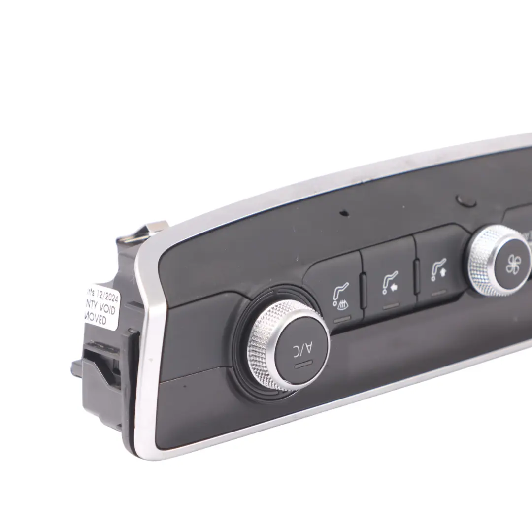 Audi A3 8V Panneau de Contrôle Climatisation A/C Climate Switch - SKU 8V0820043AM - Numéro de pièce 8V0820043AM