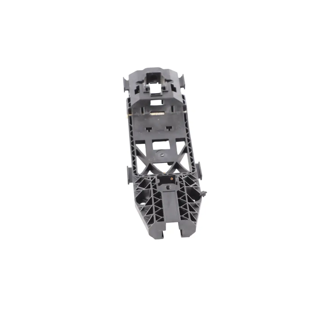 Audi A3 8V Support Poignée Extérieure Porte Avant Gauche Carrier - SKU 8V0837885-1 - Numéro de pièce 8V0837885