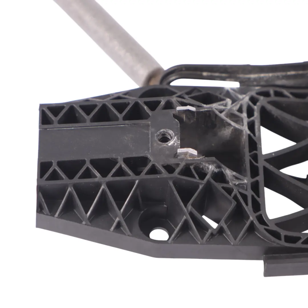 Audi A3 8V Wspornik Klamki Zewnętrznej Tył Prawa Lewa - SKU 8V0839885-1 - Numer Części 8V0839885