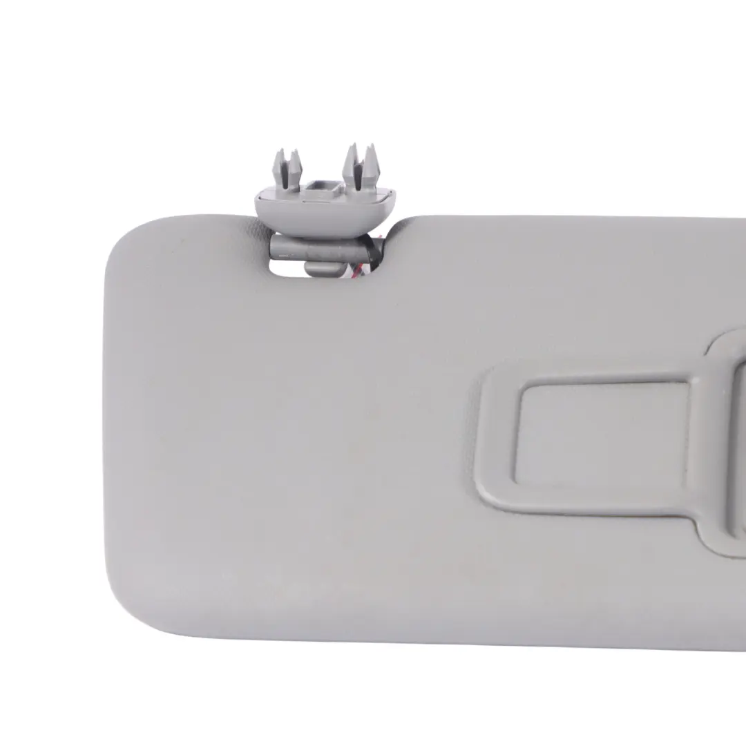 Parasol Derecho Espejo Iluminado Gris para Audi A3 S3 8V con número de pieza 8V0857552C Audi A3 S3 8V Parasol Derecho Espejo Iluminado Gris - SKU 8V0857552C-1 - Número de pieza 8V0857552C