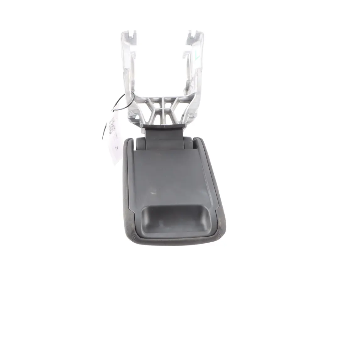 Consola Central Apoyabrazos Tela Tela Negro para Audi A3 8V con número de pieza 8V0864283 Audi A3 8V Consola Central Apoyabrazos Tela Tela Negro - SKU 8V0864283 - Número de pieza 8V0864283