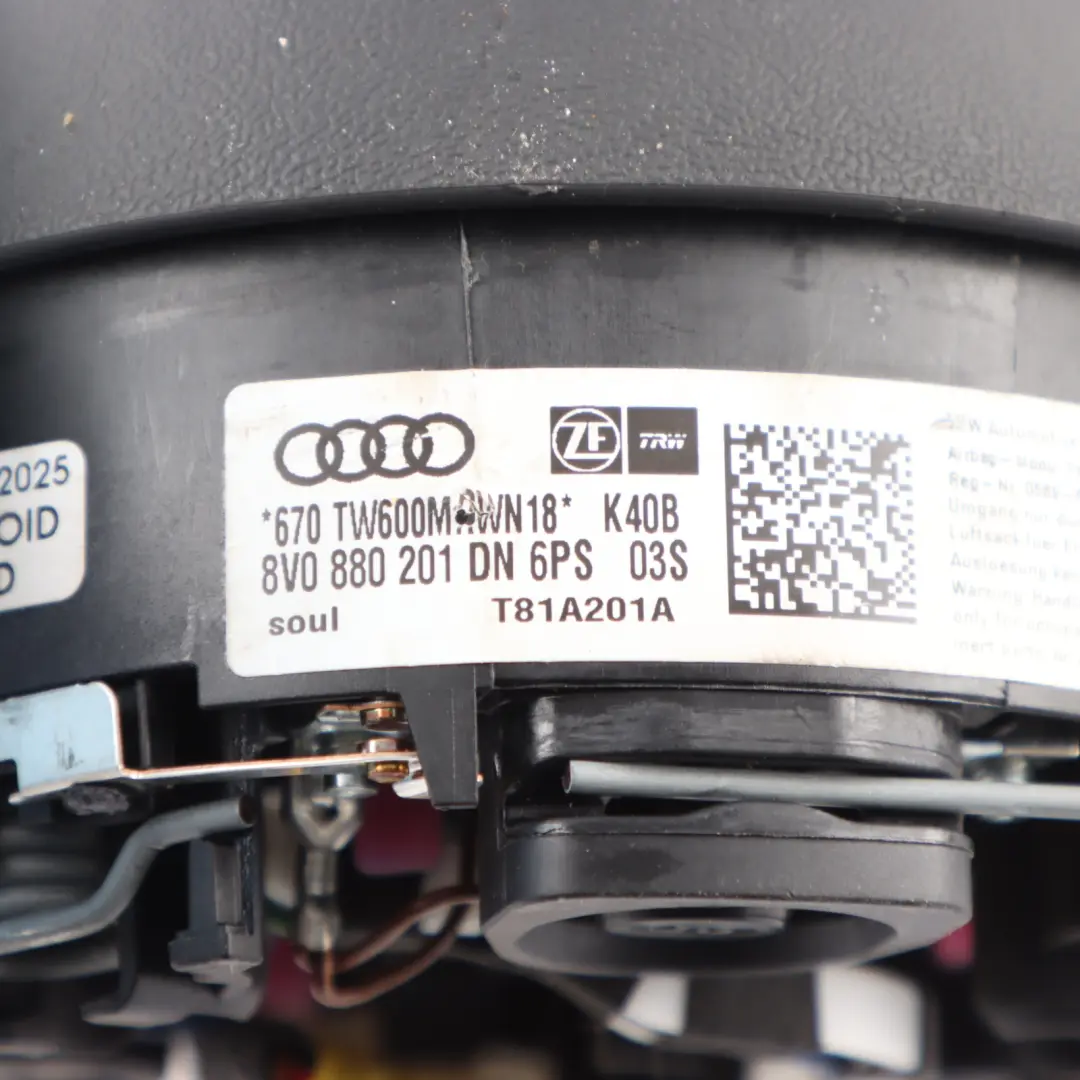 Module Steering Wheel Black SRS to Audi A3 8V Air with Part number 8V0880201DN Audi A3 8V Air Module Steering Wheel Black SRS - SKU 8V0880201DN - Part number 8V0880201DN