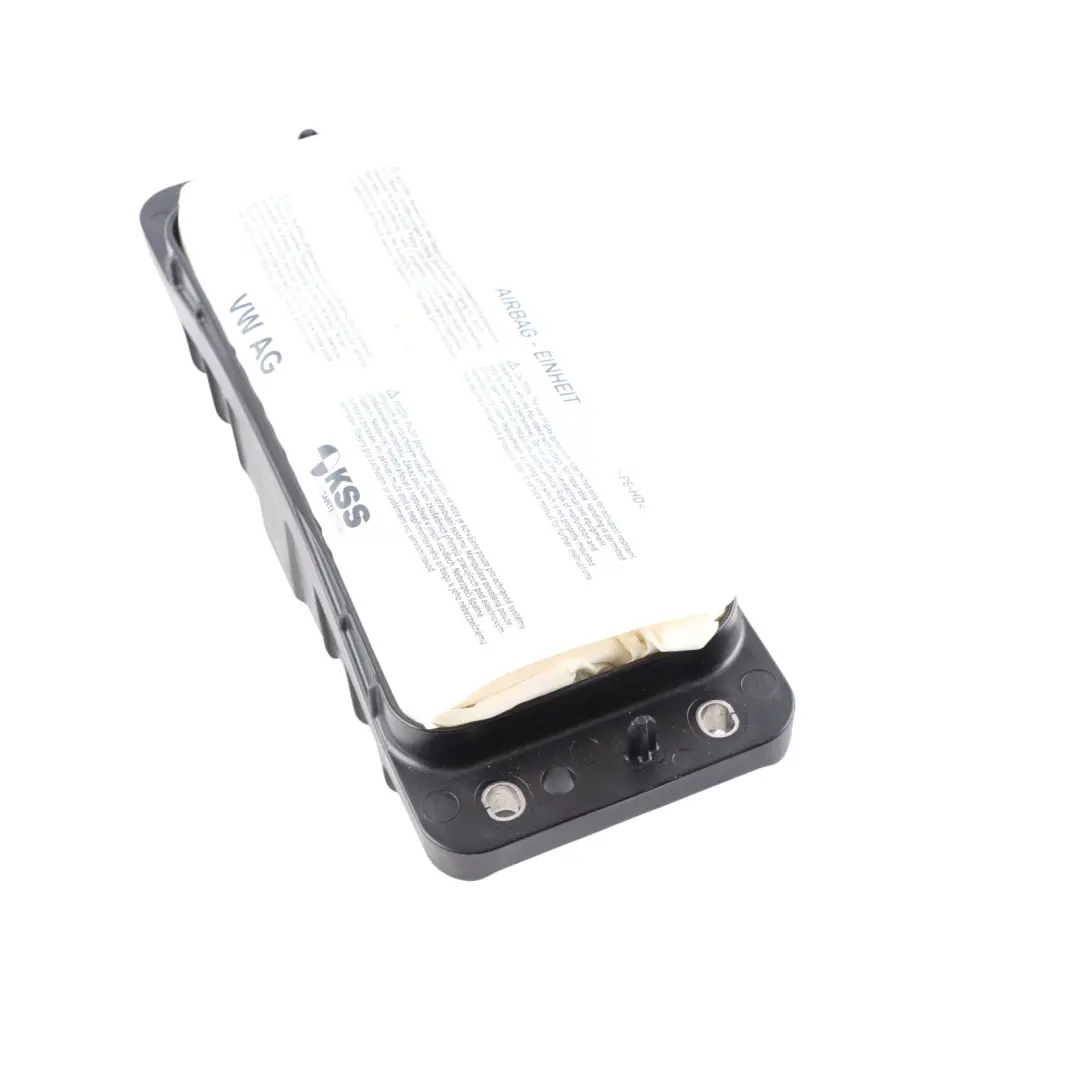 Front Air Module Dashboard Passenger Side Left N/S Unit to Audi A3 8V with Part number 8V0880204J Audi A3 8V Front Air Module Dashboard Passenger Side Left N/S Unit - SKU 8V0880204J - Part number 8V0880204J