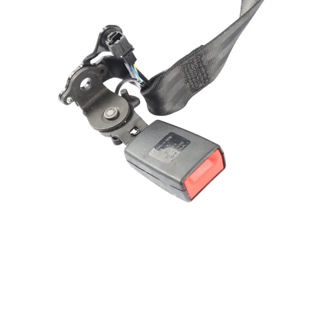 Sportback Rear Right O/S Seat Backrest Leather Soul Black to Audi A3 8V with Part number 8V0885806DB Audi A3 8V Sportback Rear Right O/S Seat Backrest Leather Soul Black - SKU 8V0885806DB - Part number 8V0885806DB