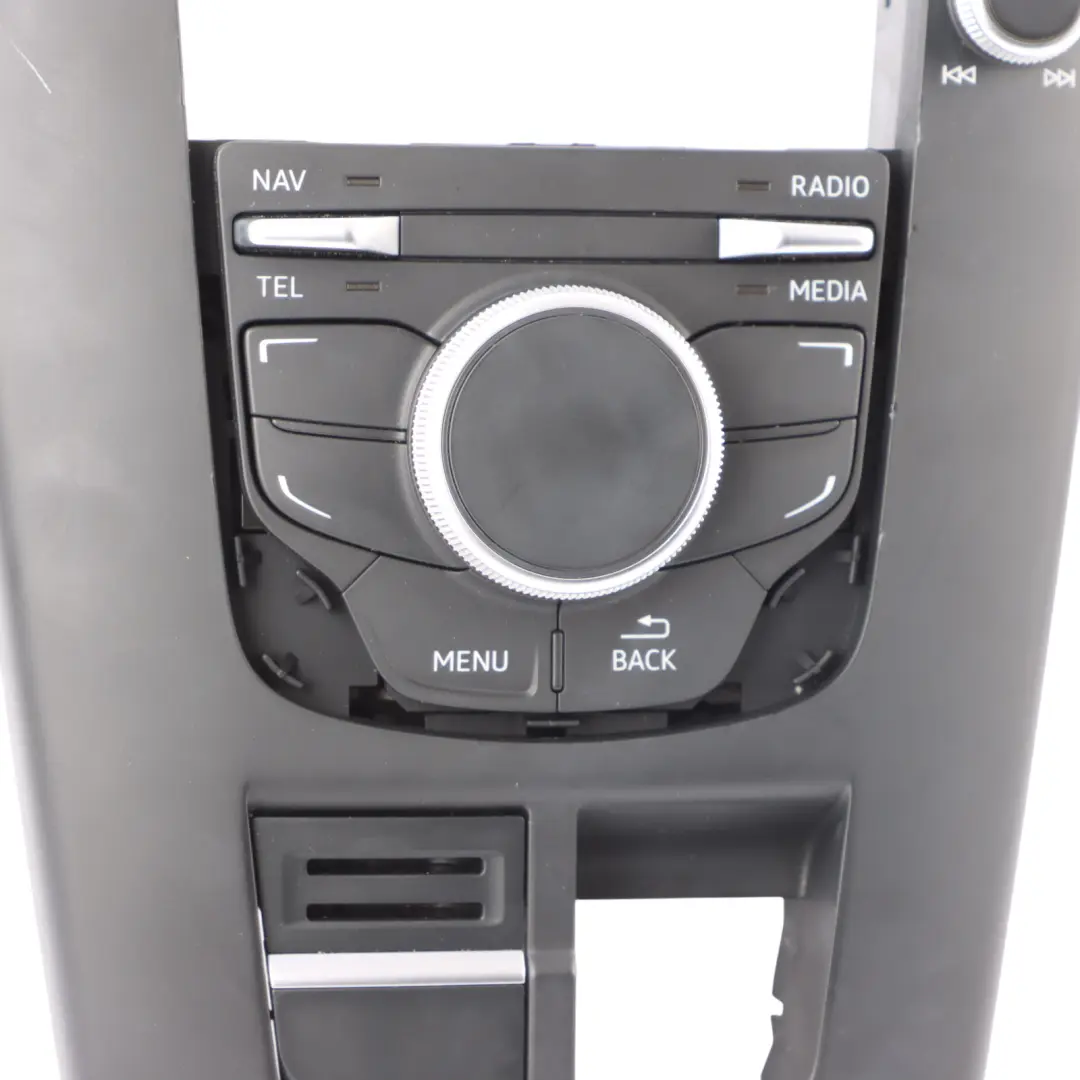 Consola Central Multimedia Control De Navegación para Audi TT 8J con número de pieza 8V0919614B Audi TT 8J Consola Central Multimedia Control De Navegación - SKU 8V0919614B - Número de pieza 8V0919614B