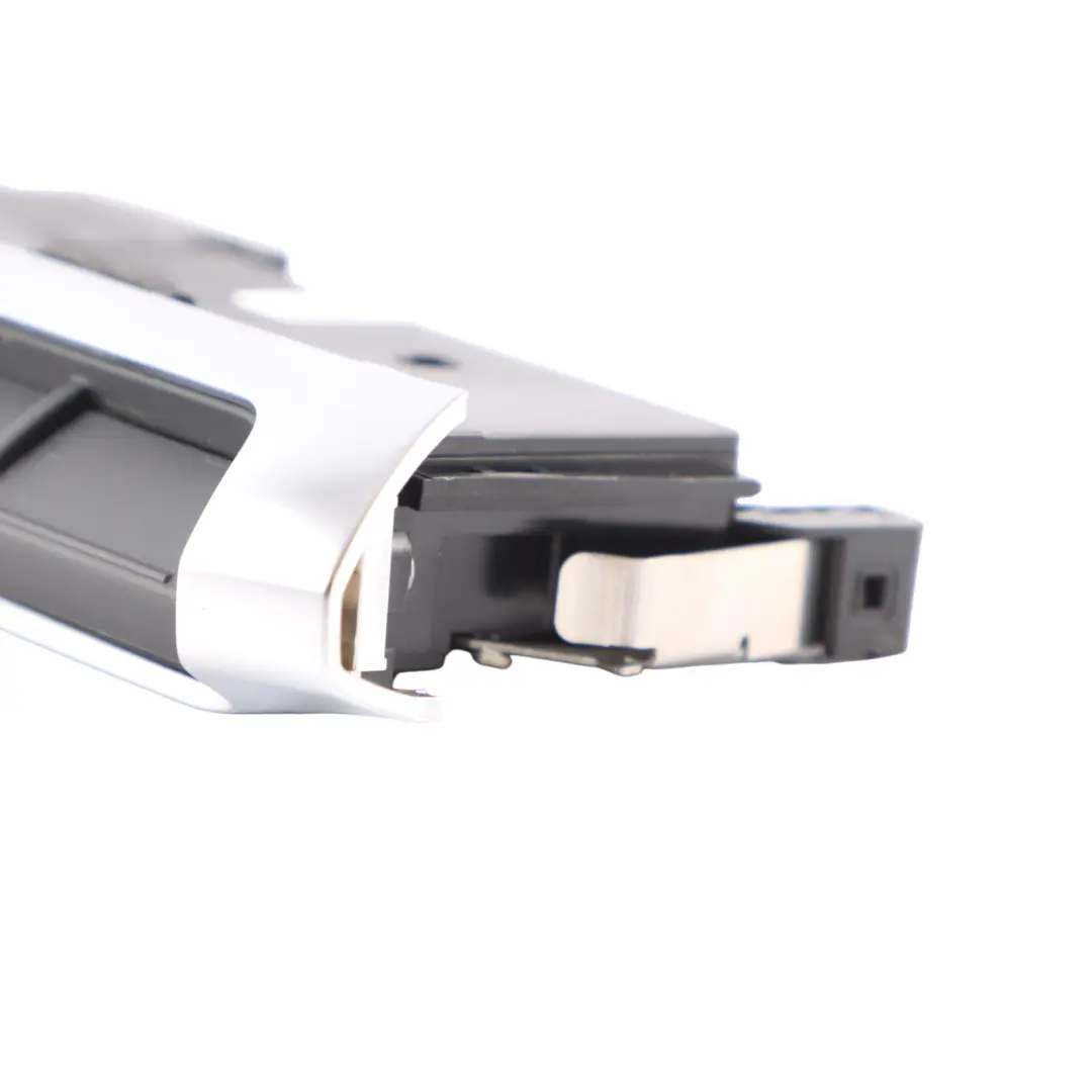 Interior Control Hazard Switch Button Console Panel to Audi A3 8V with Part number 8V0925301NP Audi A3 8V Interior Control Hazard Switch Button Console Panel - SKU 8V0925301NP - Part number 8V0925301NP