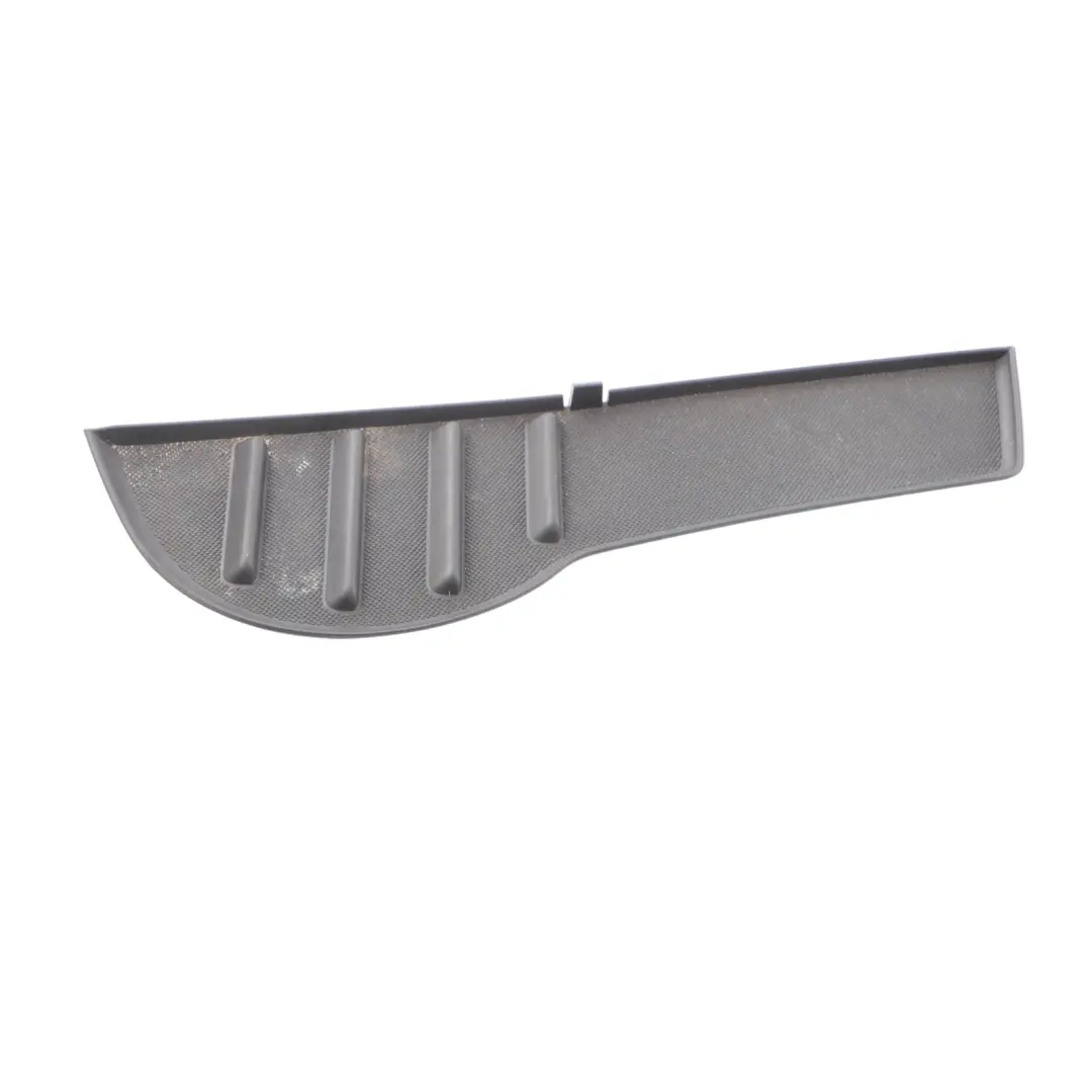 Audi A3 8V Insert Carte Porte Avant Gauche Tapis Caoutchouc Panneau - SKU 8V3868133 - Numéro de pièce 8V3868133