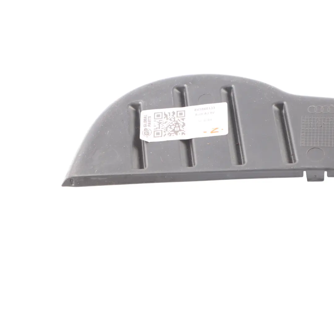 Audi A3 8V Insert Carte Porte Avant Gauche Tapis Caoutchouc Panneau - SKU 8V3868133 - Numéro de pièce 8V3868133