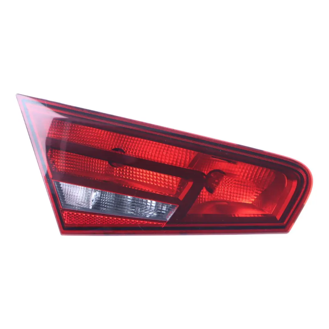 Hintere Heck Klappe Luke Innere Lampe Links Audi A3 8V - SKU 8V3945093 - Teilenummer 8V3945093