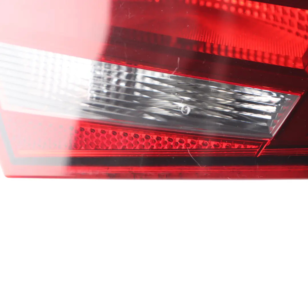 Audi A3 8V Feu Intérieur De Hayon Arrière Gauche - SKU 8V3945093 - Numéro de pièce 8V3945093