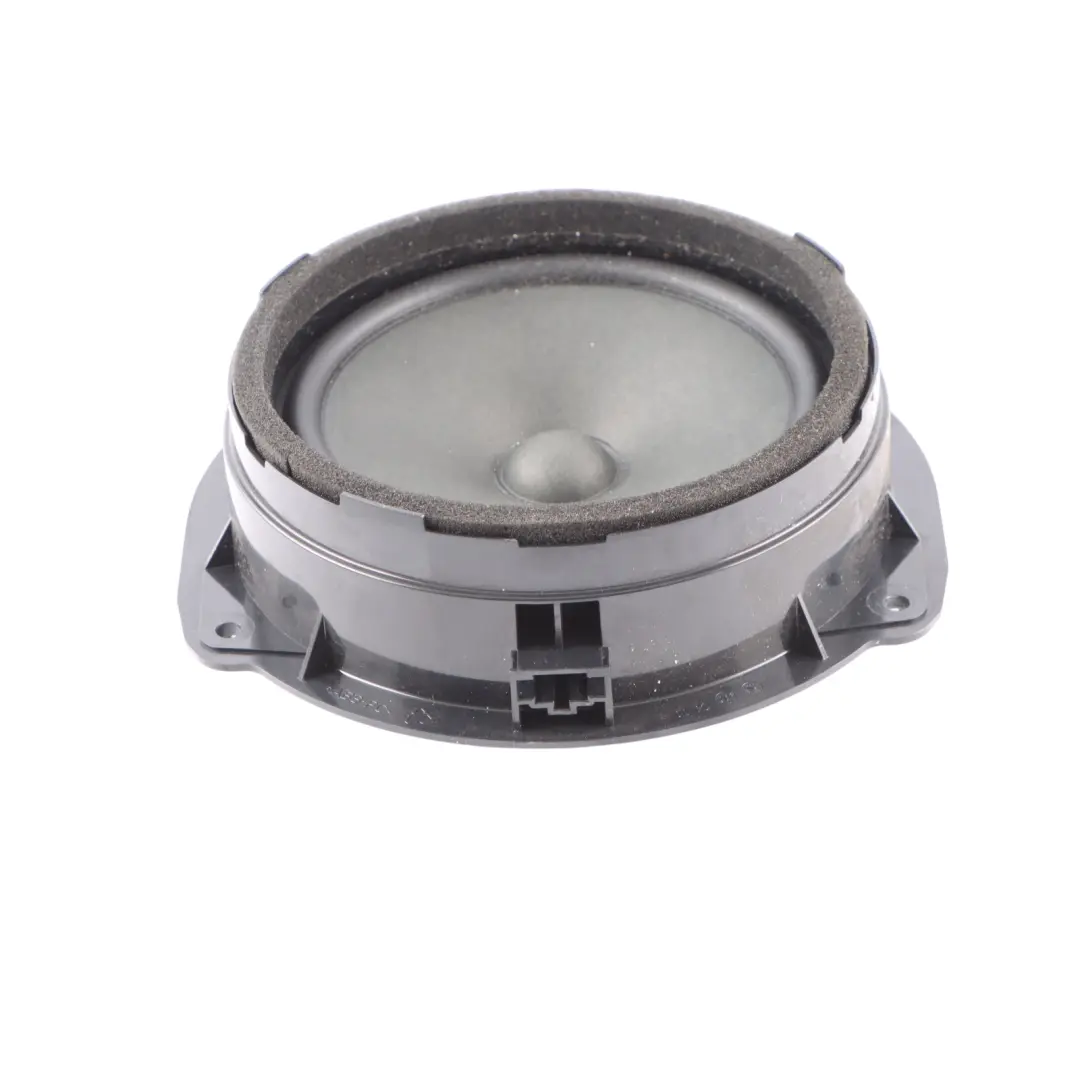 Haut parleur de porte arrière gauche Unité de sonorisation pour Audi A3 8V à propos du numéro de pièce 8V4035411B Audi A3 8V Haut parleur de porte arrière gauche Unité de sonorisation - SKU 8V4035411B-1 - Numéro de pièce 8V4035411B