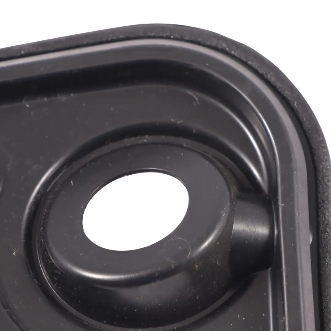 Sportback 5Dr Panel interior derecho puerta delantera para AUDI A3 8V con número de pieza 8V4837916B AUDI A3 8V Sportback 5Dr Panel interior derecho puerta delantera - SKU 8V4837916B - Número de pieza 8V4837916B