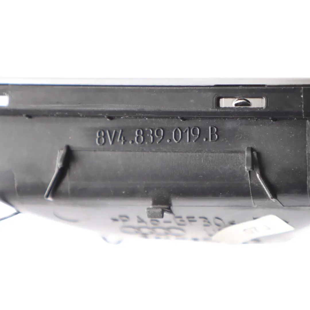 Audi A3 8V Puerta Trasera Interior Asidero Liberación Izquierda - SKU 8V4839019B - Número de pieza 8V4839019B