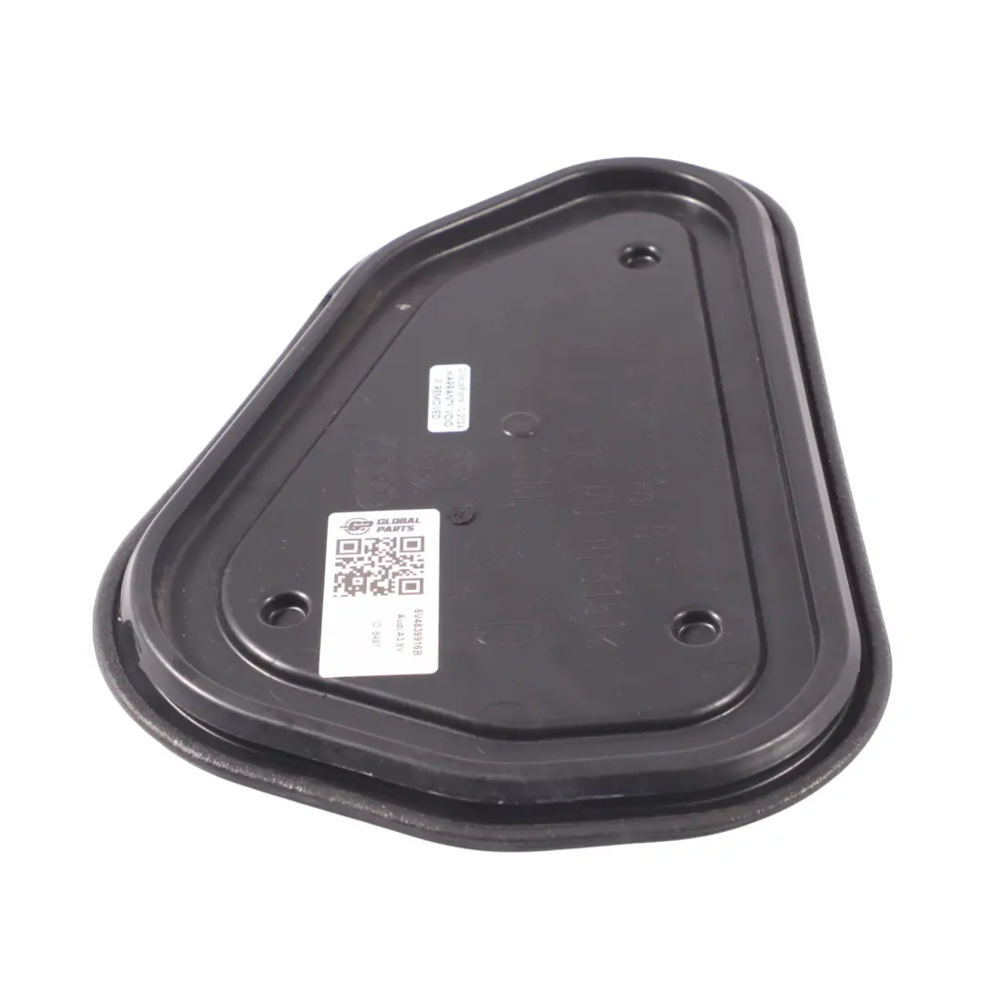 Sportback 5Dr Porta posteriore destra Pannello di copertura interno per AUDI A3 8V con numero di parte 8V4839916B AUDI A3 8V Sportback 5Dr Porta posteriore destra Pannello di copertura interno - SKU 8V4839916B - Numero di parte 8V4839916B