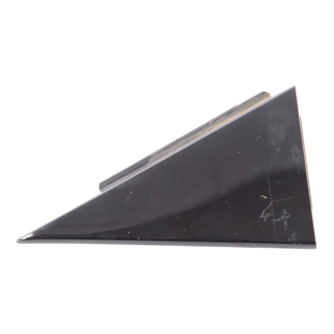 Bande Triangulaire Porte Arrière Gauche Garniture Fenêtre pour Audi RS3 8V à propos du numéro de pièce 8V4853273A Audi RS3 8V Bande Triangulaire Porte Arrière Gauche Garniture Fenêtre - SKU 8V4853273A - Numéro de pièce 8V4853273A