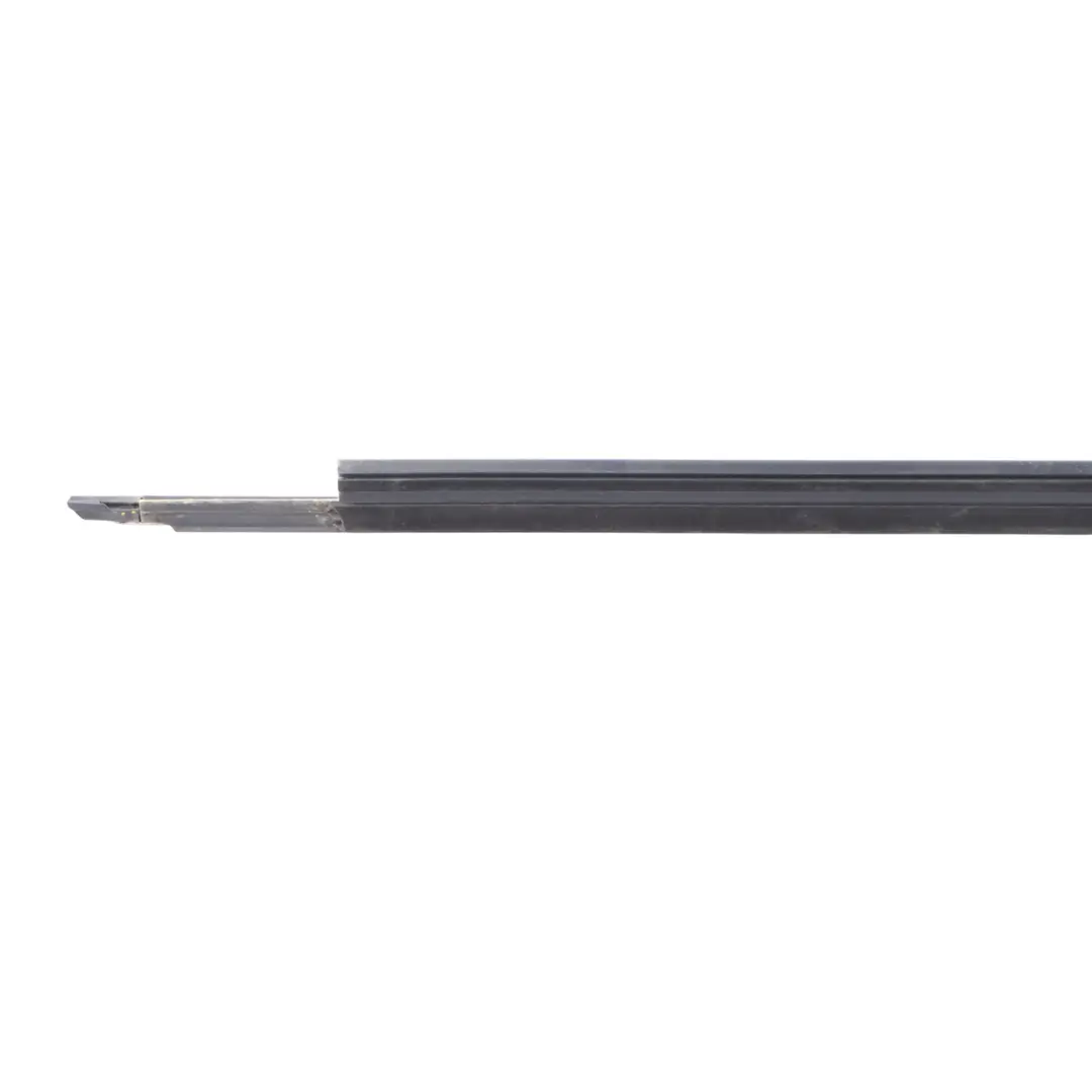 Audi A3 8V Sportback 5D Joint d'étanchéité Porte avant gauche Moulage - SKU 8V4853283B - Numéro de pièce 8V4853283B