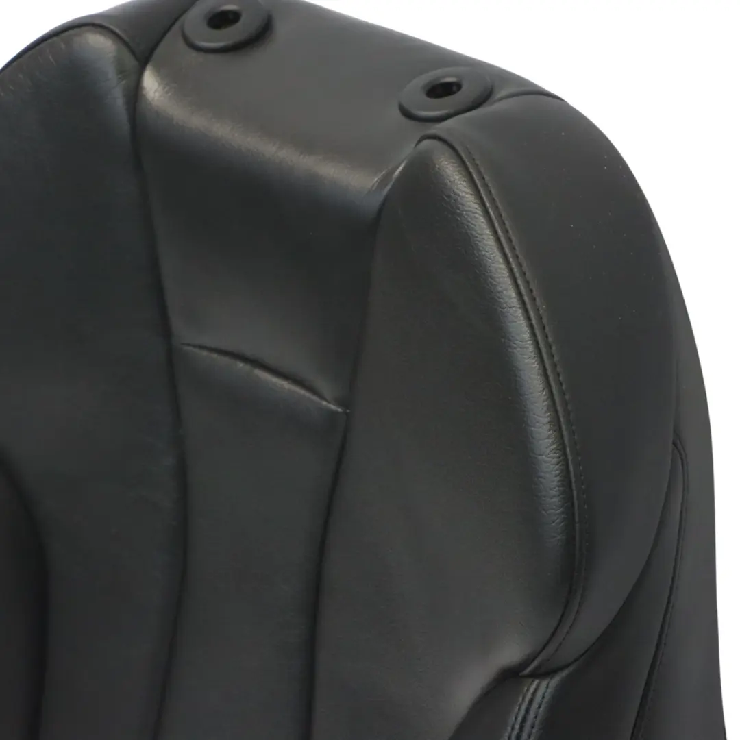 Rivestimento schienale sedile anteriore sinistro pelle nera per Audi A3 8V 5 porte con numero di parte 8V4881805AH Audi A3 8V 5 porte Rivestimento schienale sedile anteriore sinistro pelle nera - SKU 8V4881805AH - Numero di parte 8V4881805AH