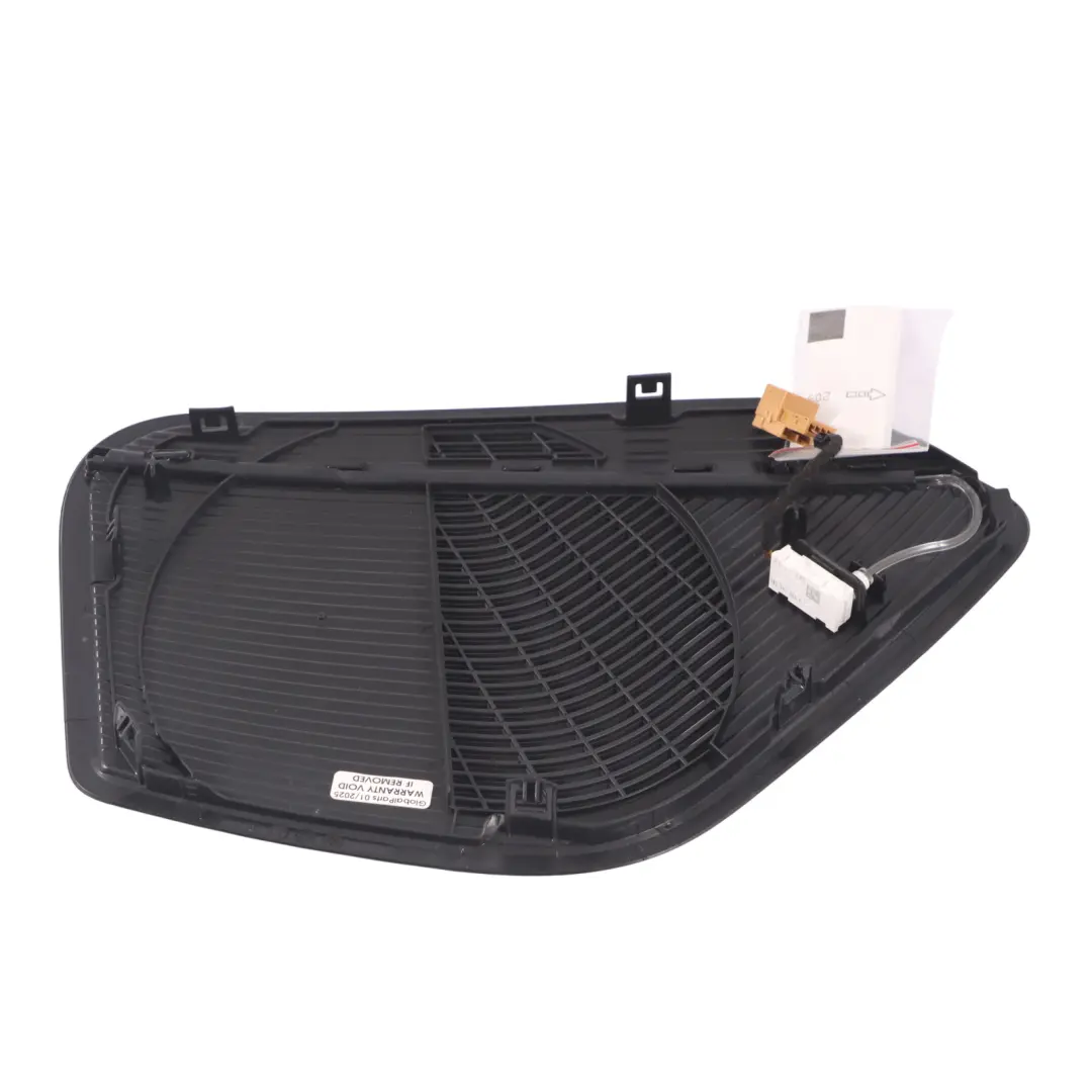 Panneau de garniture de carte de porte avant droite Bang & Olufsen pour Audi A4 B9 à propos du numéro de pièce 8W0035144B Audi A4 B9 Panneau de garniture de carte de porte avant droite Bang & Olufsen - SKU 8W0035144B - Numéro de pièce 8W0035144B