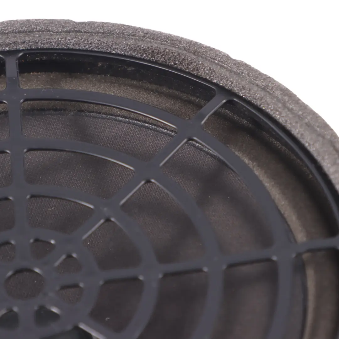 Puerta Delantera Altavoz Izquierdo Derecho Altavoz para Audi A4 B9 con número de pieza 8W0035415 Audi A4 B9 Puerta Delantera Altavoz Izquierdo Derecho Altavoz - SKU 8W0035415 - Número de pieza 8W0035415