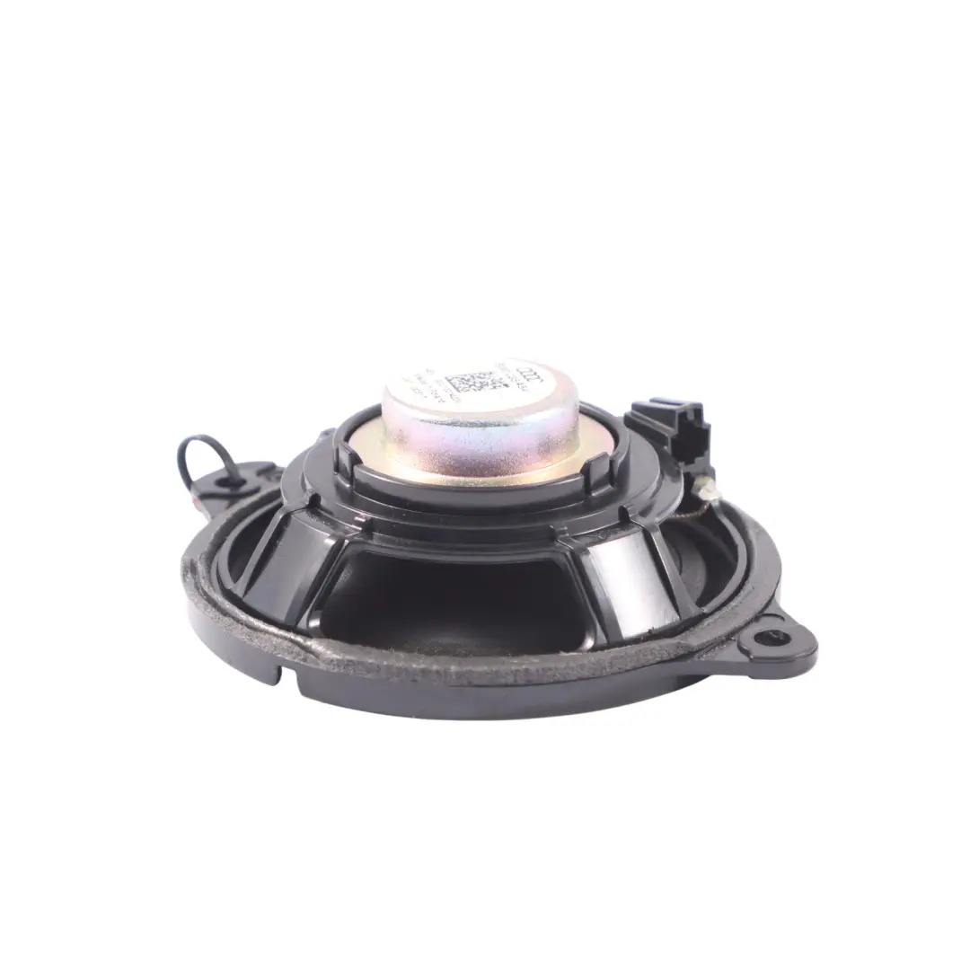 Front Centre Dashboard Tweeter Speaker to Audi A4 B9 with Part number 8W0035454 Audi A4 B9 Front Centre Dashboard Tweeter Speaker - SKU 8W0035454 - Part number 8W0035454