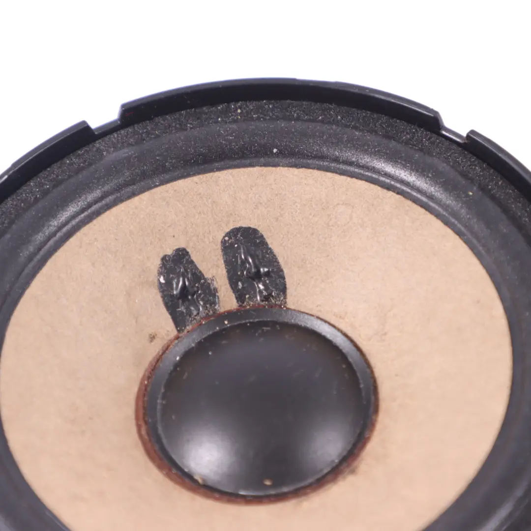 Haut parleur central avant du tableau de bord pour Audi A4 B9 à propos du numéro de pièce 8W0035454 Audi A4 B9 Haut parleur central avant du tableau de bord - SKU 8W0035454 - Numéro de pièce 8W0035454