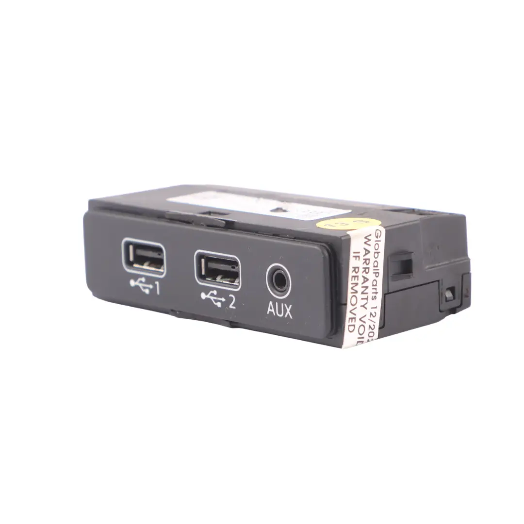 Connector AUX USB Adapter Port Socket Audi A4 B9 - SKU 8W0035736 - Part number 8W0035736