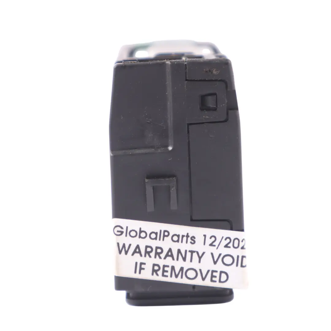 Connector AUX USB Adapter Port Socket Audi A4 B9 - SKU 8W0035736 - Part number 8W0035736