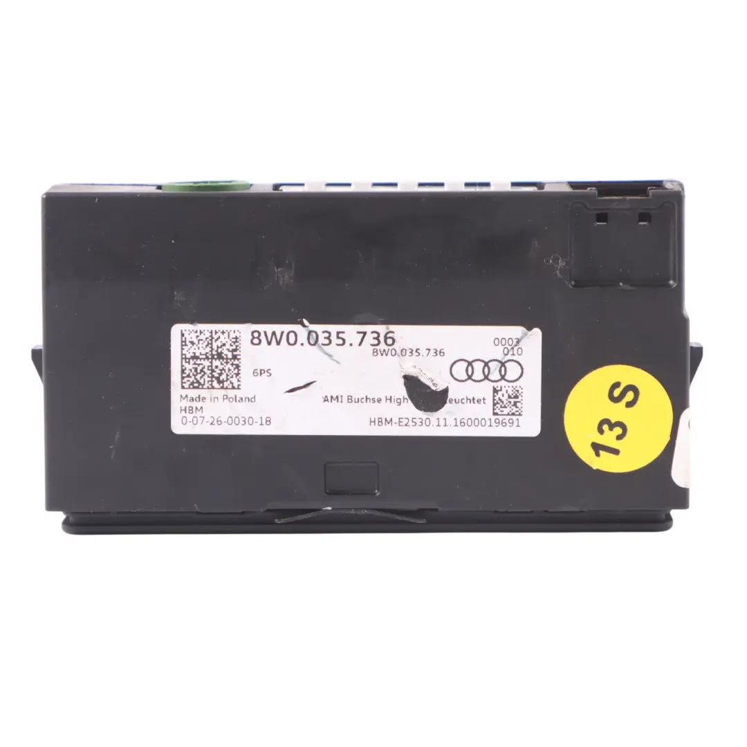 Connettore AUX USB Adattatore Porta Presa per Audi A4 B9 con numero di parte 8W0035736 Audi A4 B9 Connettore AUX USB Adattatore Porta Presa - SKU 8W0035736 - Numero di parte 8W0035736