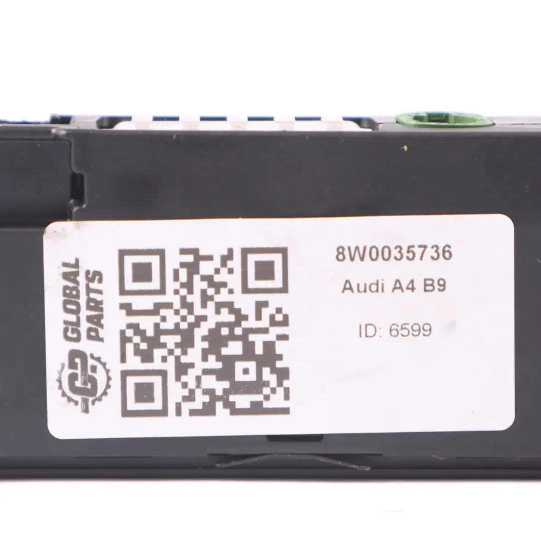 Audi A4 B9 Złącze AUX USB Adapter Port Gniazdo - SKU 8W0035736 - Numer Części 8W0035736