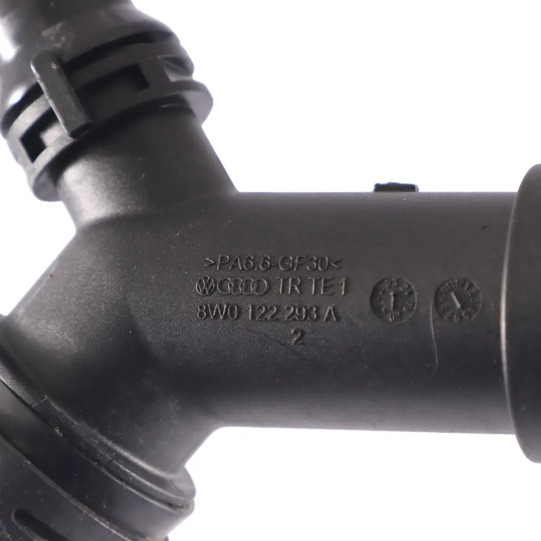 Audi A4 B9 Tuyau d'eau Conduite radiateur liquide refroidissement - SKU 8W0122101BH - Numéro de pièce 8W0122101BH