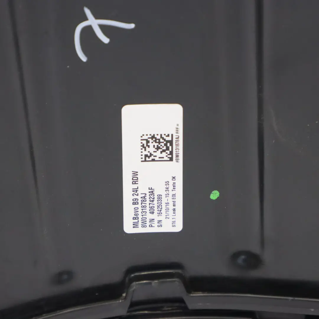 Réservoir d'additif AdBlue Conteneur pour Audi A4 B9 à propos du numéro de pièce 8W0131879BB Audi A4 B9 Réservoir d'additif AdBlue Conteneur - SKU 8W0131879BB - Numéro de pièce 8W0131879BB