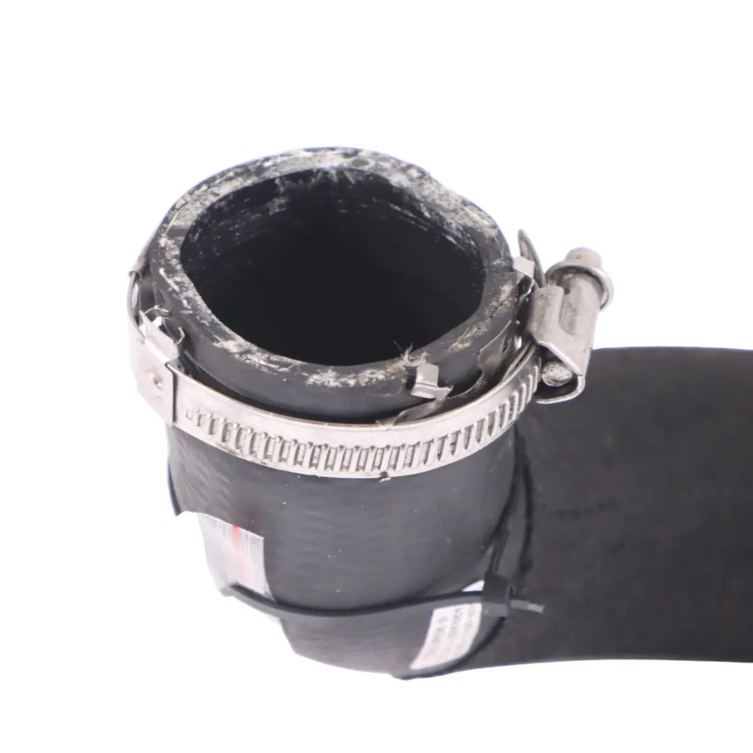 Rura Intercoolera Przewód Powietrza do Audi A4 B9 o numerze 8W0145738N Audi A4 B9 Rura Intercoolera Przewód Powietrza - SKU 8W0145738N - Numer Części 8W0145738N