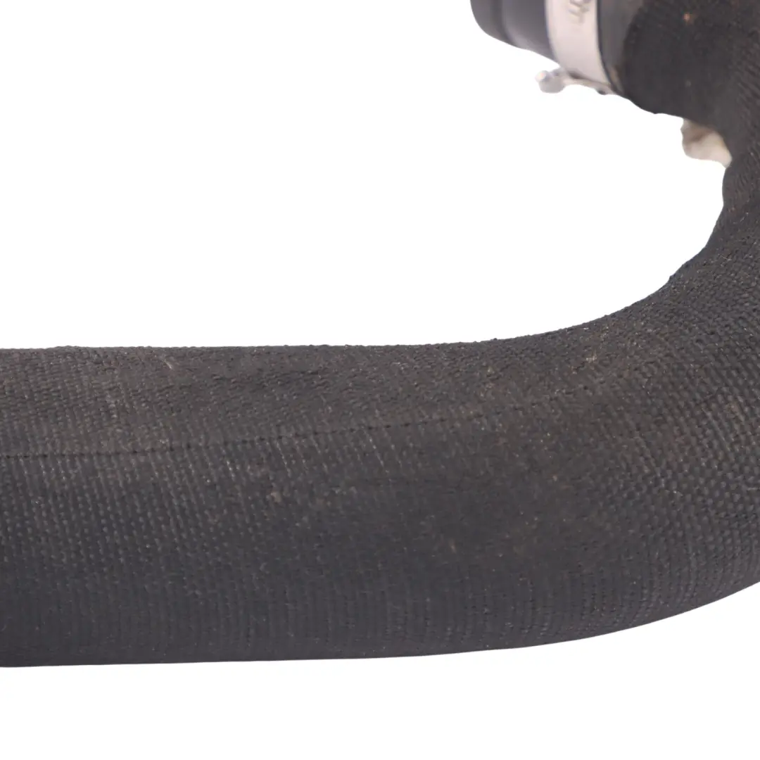 Rura Intercoolera Przewód Powietrza do Audi A4 B9 o numerze 8W0145738N Audi A4 B9 Rura Intercoolera Przewód Powietrza - SKU 8W0145738N - Numer Części 8W0145738N