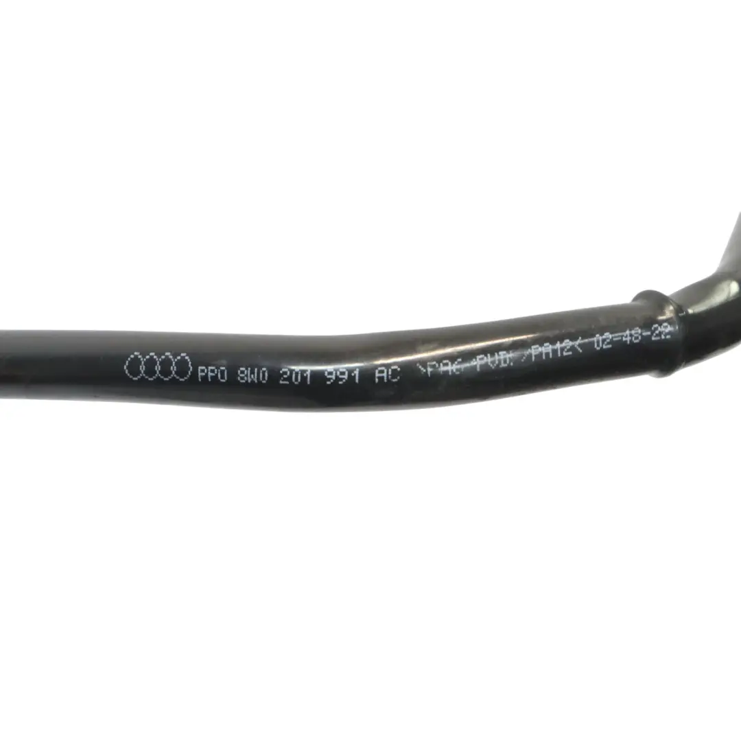 Przewód rura Odpowietrzająca Filtra Węglowego do Audi A4 B9 o numerze 8W0201991AC Audi A4 B9 Przewód rura Odpowietrzająca Filtra Węglowego - SKU 8W0201991AC - Numer Części 8W0201991AC