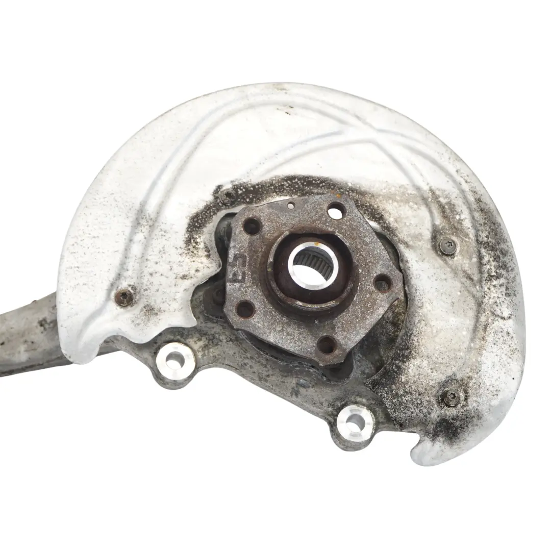 Zwrotnica Piasta Wspornik Koła Prawy Przód do Audi A4 B9 o numerze 8W0407254F Audi A4 B9 Zwrotnica Piasta Wspornik Koła Prawy Przód - SKU 8W0407254F - Numer Części 8W0407254F