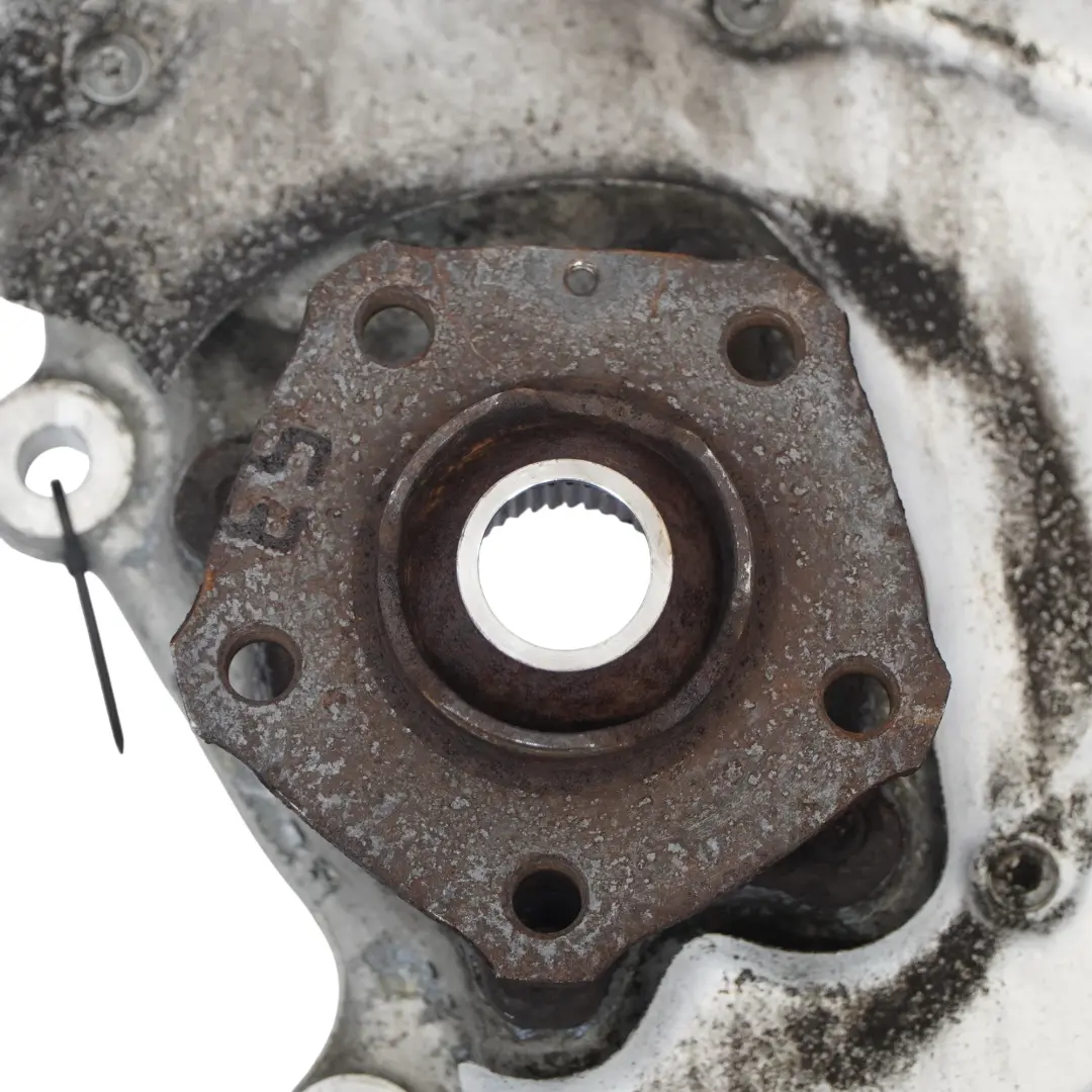 Radträger vorne links Radnabenhalterung Bremsscheibe Teller für Audi A4 B9 mit Teilenummer 8W0407253F Audi A4 B9 Radträger vorne links Radnabenhalterung Bremsscheibe Teller - SKU 8W0407253F - Teilenummer 8W0407253F