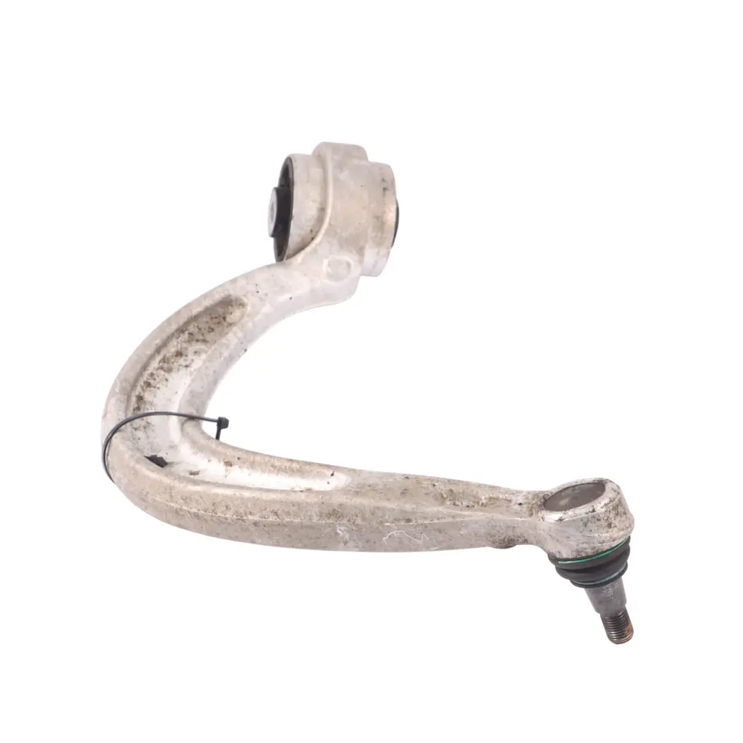 Braccio di Controllo Inferiore Sospensione Assale Sx per Audi A4 B9 con numero di parte 8W0407693B Audi A4 B9 Braccio di Controllo Inferiore Sospensione Assale Sx - SKU 8W0407693B - Numero di parte 8W0407693B