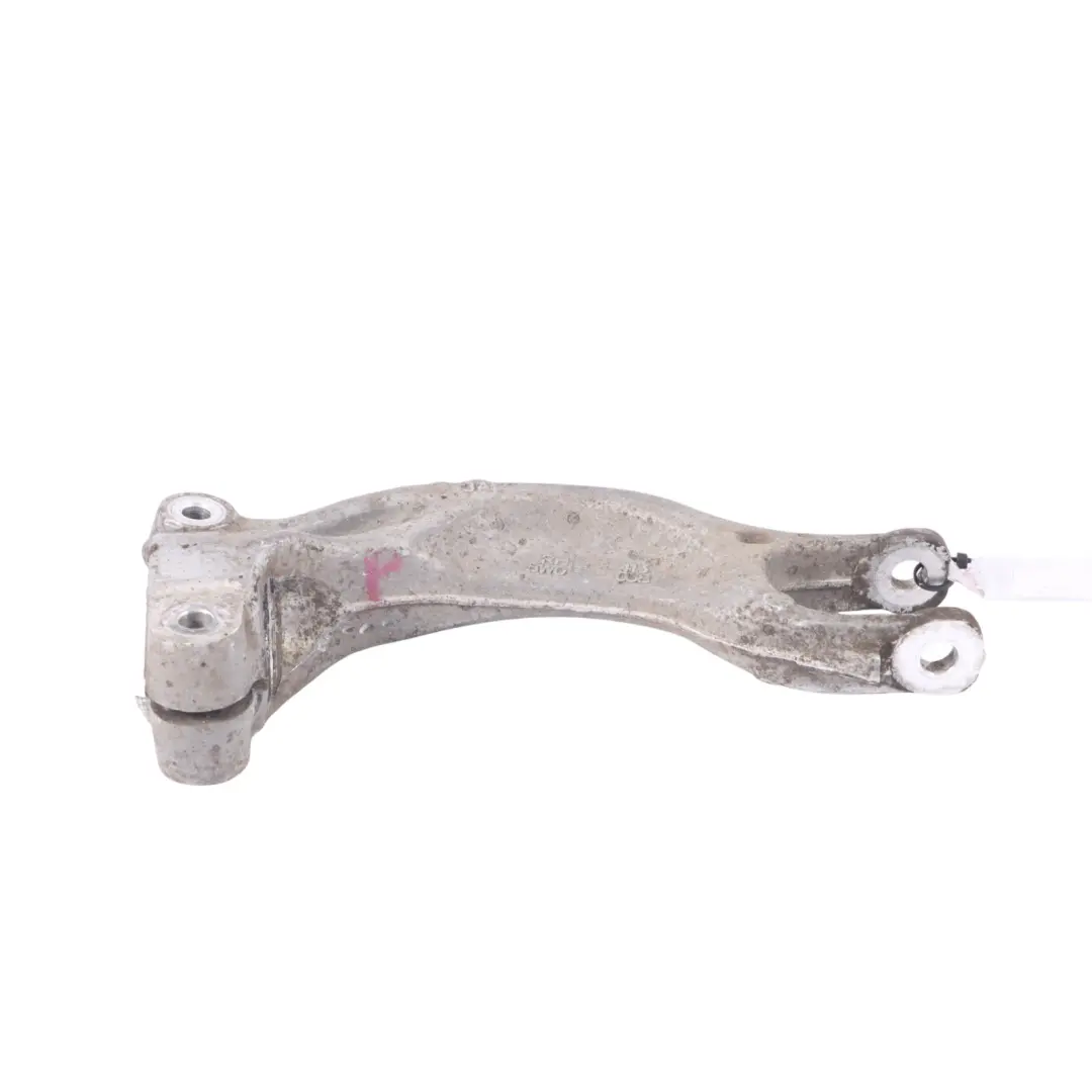 Audi A4 B9 Wspornik amortyzatora przedniego , mocowanie prawe - SKU 8W0413038H - Numer Części 8W0413038H