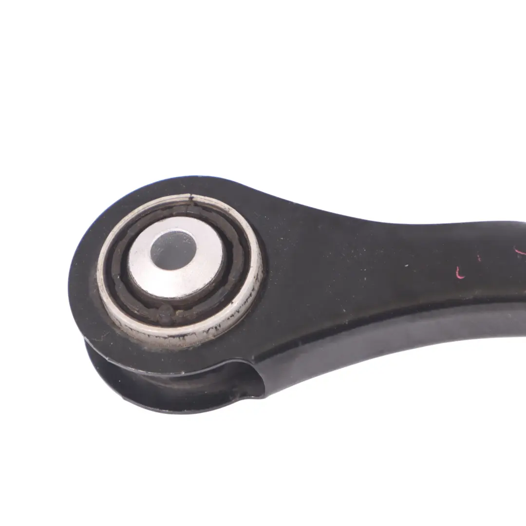 Barra de suspensión trasera izquierda para Audi A4 B9 con número de pieza 8W0501529D Audi A4 B9 Barra de suspensión trasera izquierda - SKU 8W0501529D - Número de pieza 8W0501529D