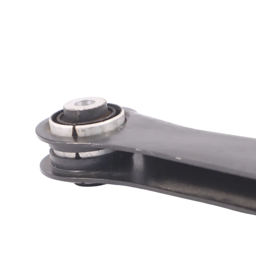 Wahacz Poprzeczny Tylny Prawy do Audi A4 B9 A5 F5 o numerze 8W0505398F Audi A4 B9 A5 F5 Wahacz Poprzeczny Tylny Prawy - SKU 8W0505398F - Numer Części 8W0505398F