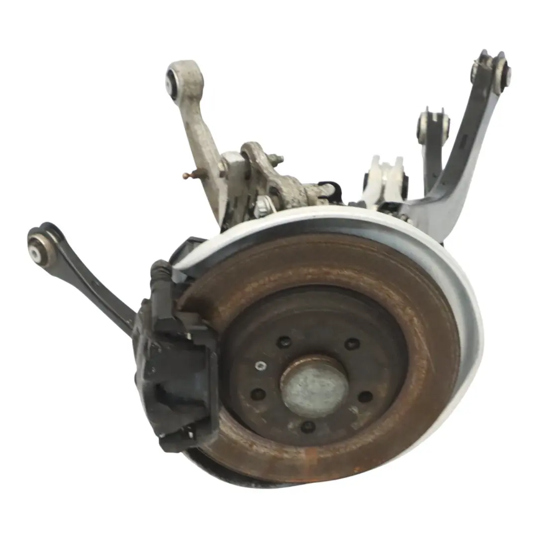 Noga Zawieszenia Zwrotnica Tarcza Zacisk Lewy Tył Lewa Tylna do Audi A4 B9 2.0 o numerze 8W0505431S Audi A4 B9 2.0 Noga Zawieszenia Zwrotnica Tarcza Zacisk Lewy Tył Lewa Tylna - SKU 8W0505431S - Numer Części 8W0505431S