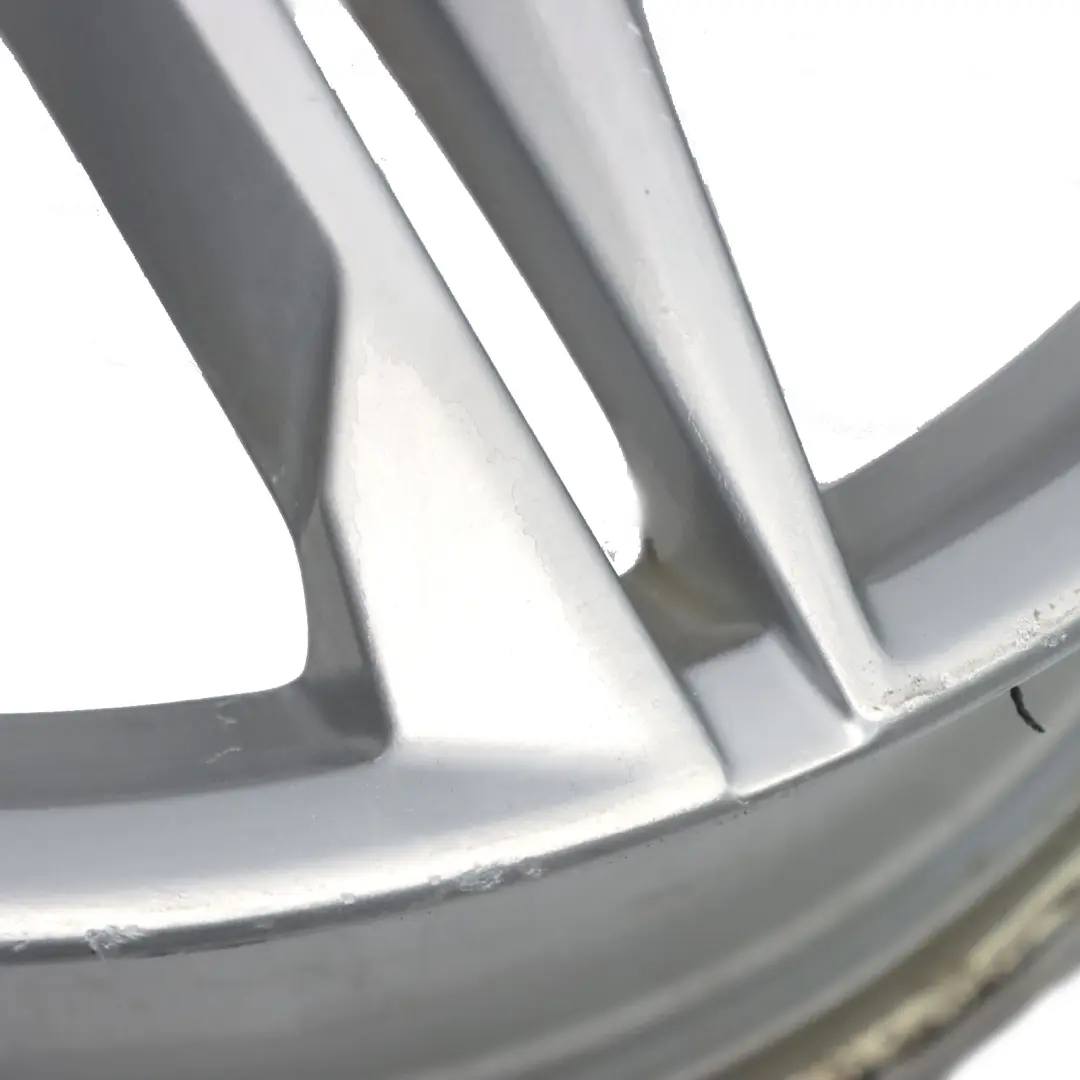 Audi A4 B9 Silver Wheel Alloy Rim 18" 8J ET:40 Double Star Spoke - SKU 8W0601025R-1 - Numéro de pièce 8W0601025R