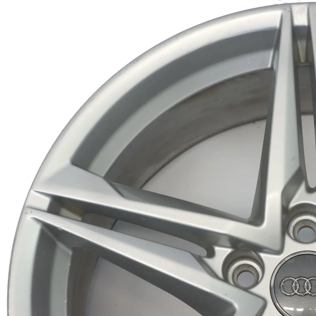 Audi A4 B9 Jante argentée alliage 18" 8J ET:40 Double étoile - SKU 8W0601025R-2 - Numéro de pièce 8W0601025R