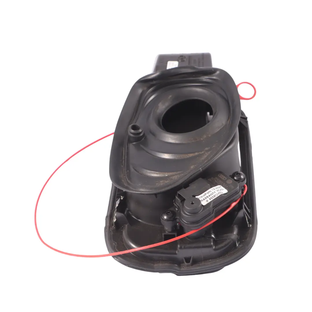 Audi A4 B9 Panneau d'encastrement remplissage réservoir carburant - SKU 8W0809906 - Numéro de pièce 8W0809906