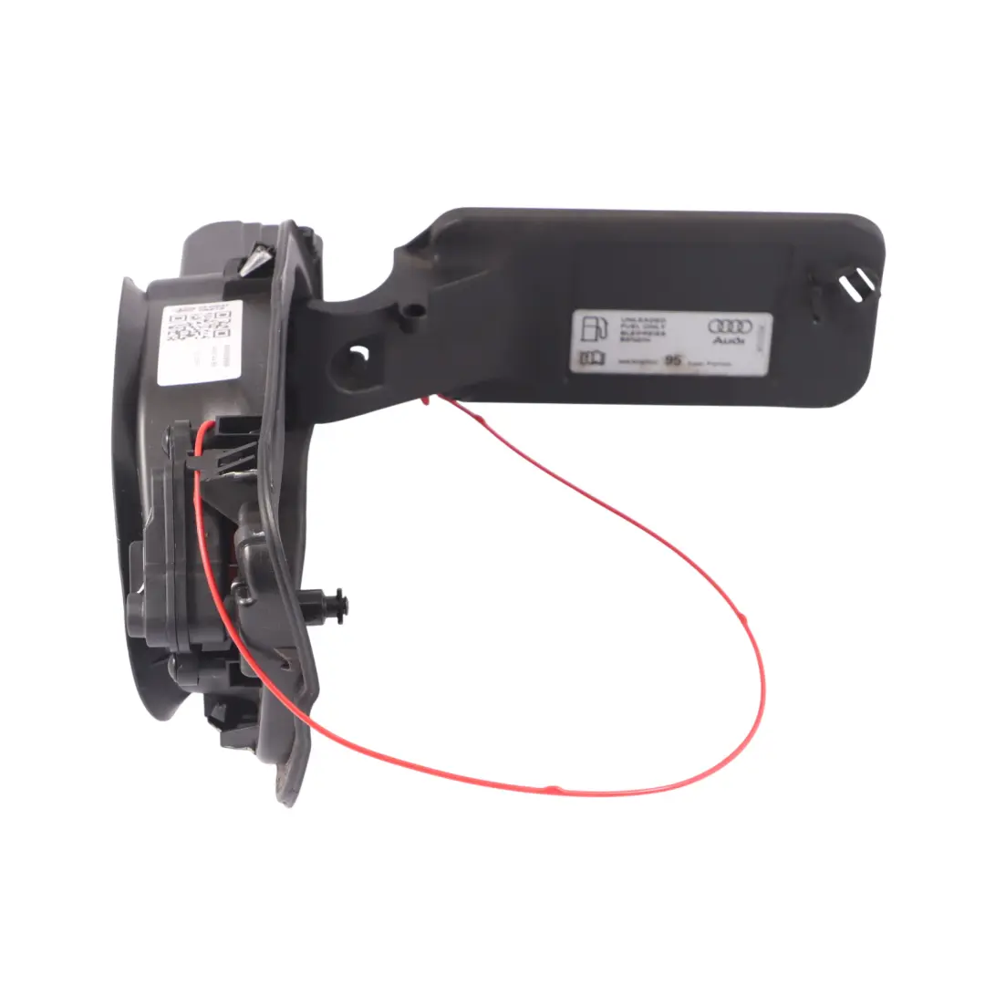 Audi A4 B9 Panneau d'encastrement remplissage réservoir carburant - SKU 8W0809906 - Numéro de pièce 8W0809906