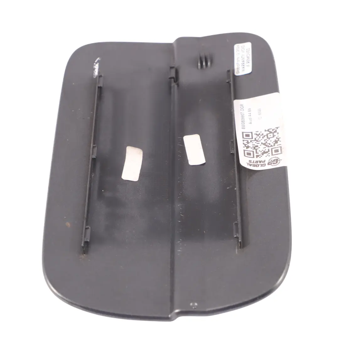 Audi A4 B9 Couvercle de remplissage de carburant Daytona Grey - Z7S - SKU 8W0809907-DGR - Numéro de pièce 8W0809907