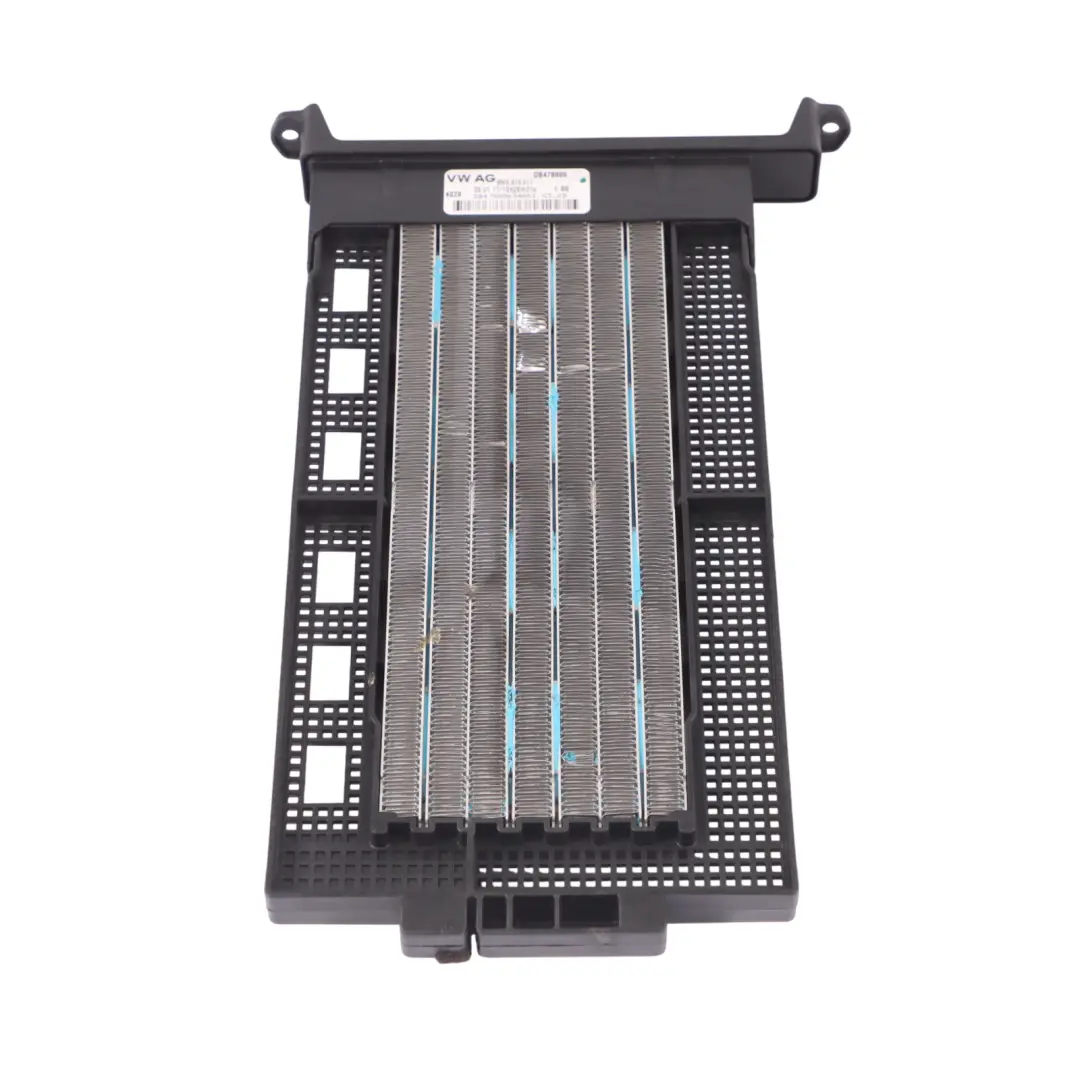 Radiateur supplémentaire chauffage auxiliaire pour Audi A4 B9 2.0 TDI à propos du numéro de pièce 8W0819011 Audi A4 B9 2.0 TDI Radiateur supplémentaire chauffage auxiliaire - SKU 8W0819011 - Numéro de pièce 8W0819011