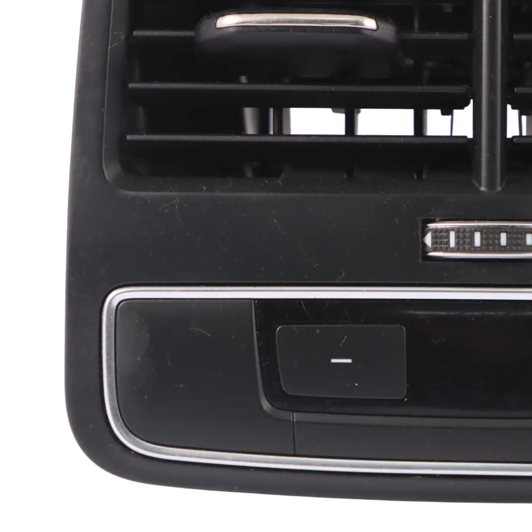 Audi A4 B9 Grille d'aération la console centrale arrière Couvre buse - SKU 8W0819203B - Numéro de pièce 8W0819203B