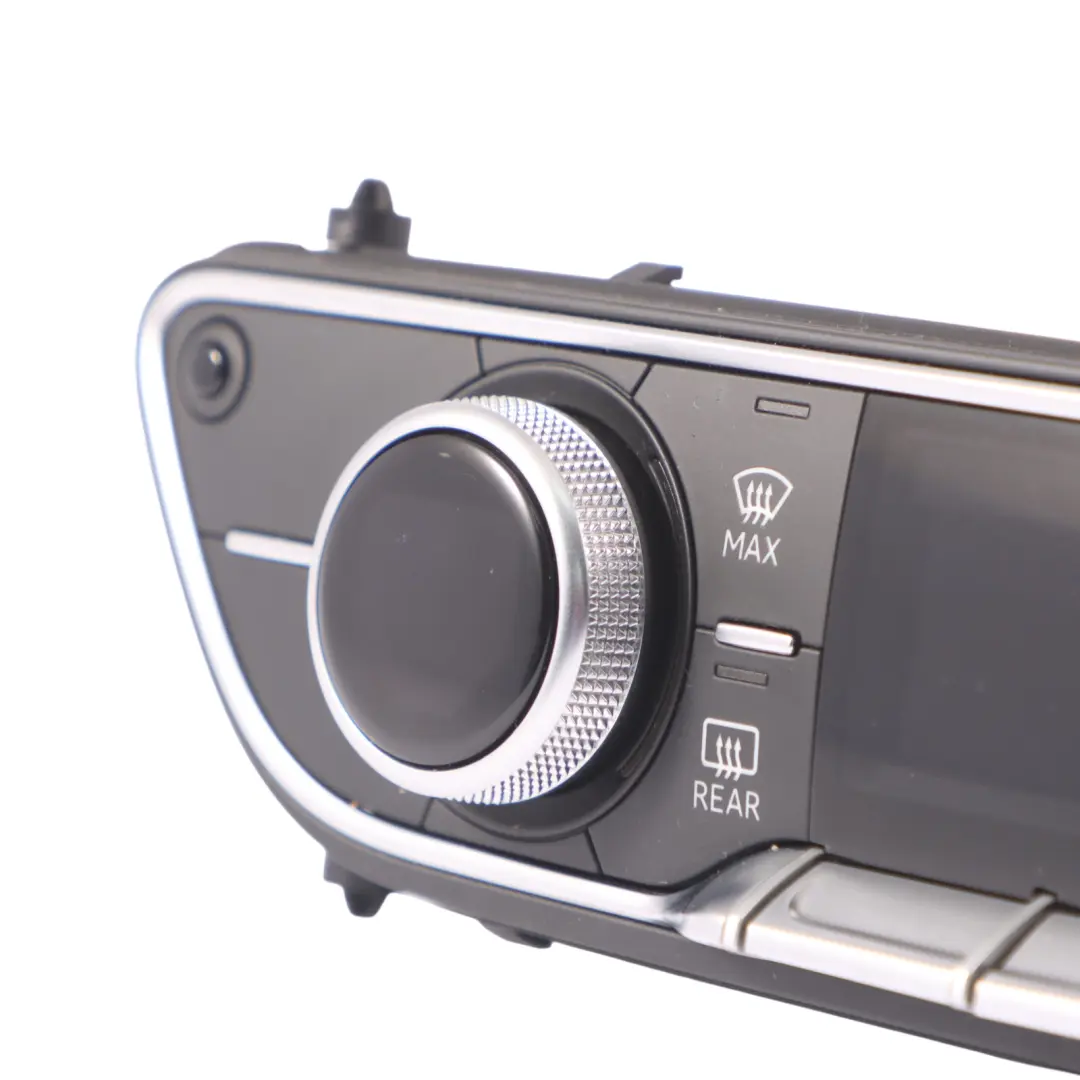 Audi A4 B9 Panel Sterowania Klimatyzacją - SKU 8W0820043F - Numer Części 8W0820043F