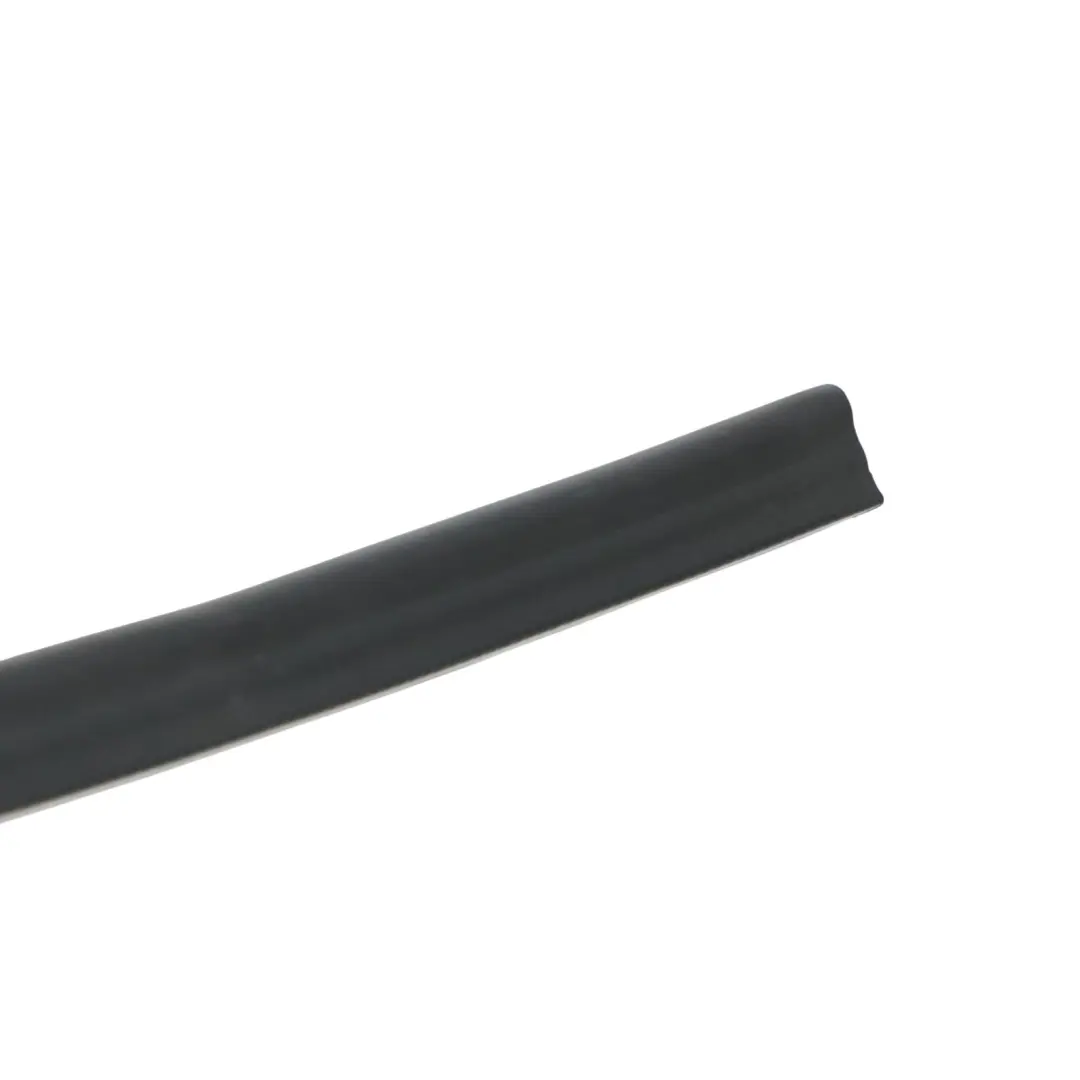 Audi A4 B9 Striscia anteriore del cofano motore guarnizione di tenuta - SKU 8W0823723 - Numero di parte 8W0823723